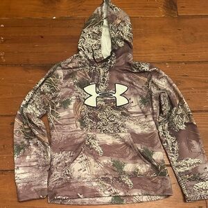 GUC Under Armour Camo Hoodie - Ladies Small